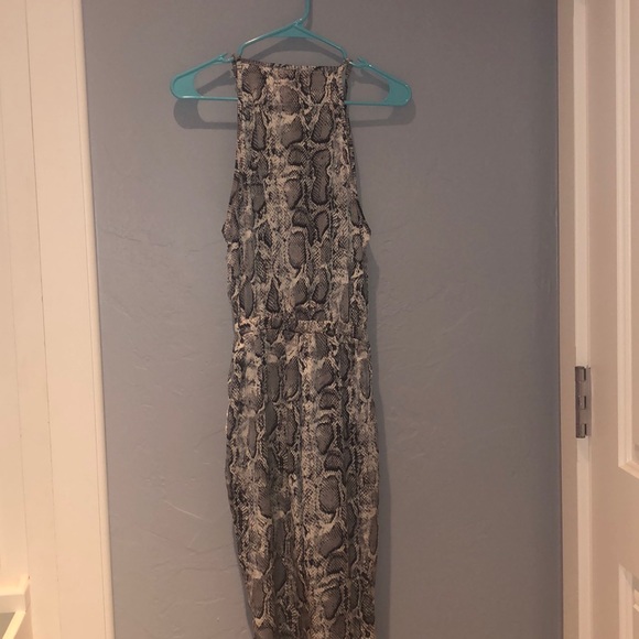 pantsuit - Picture 3 of 6